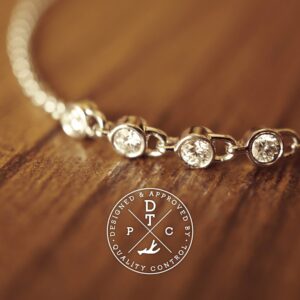 Tailor-made 18K White Gold diamond bracelet