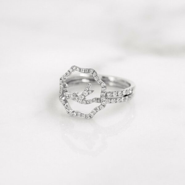 Delicate diamond antler ring in white gold, stackable and stylish.
