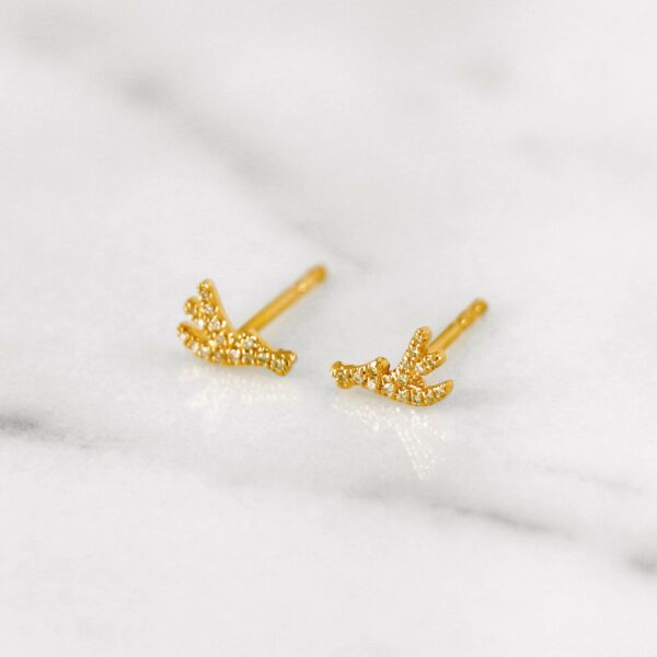 Delicate diamond antler earrings in yellow gold